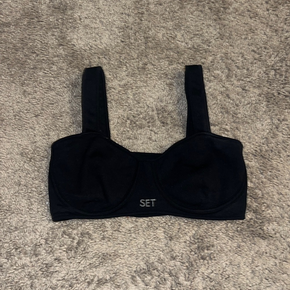 SET Active Black Sports Bra